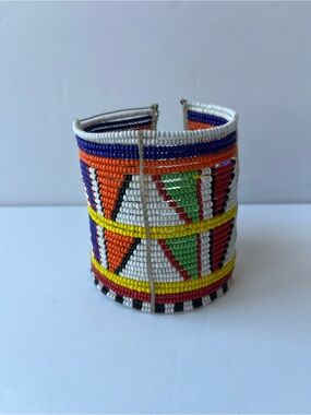 Maasi African Colorful Beaded Cuff Bracelet - Multicolor Tribal Pattern